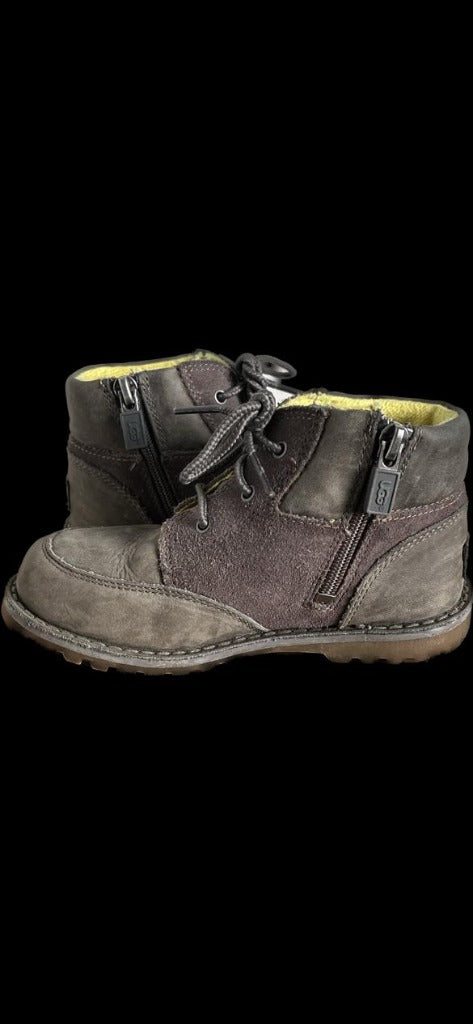 UGG Leather Boots - Size UK9 Infant - Pre-loved with box