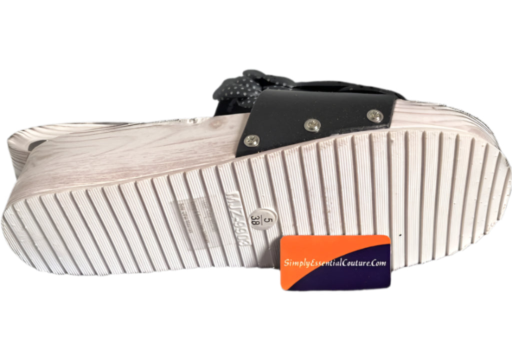 Dunlop Wood Effect Sliders & Flower Strap - UK5