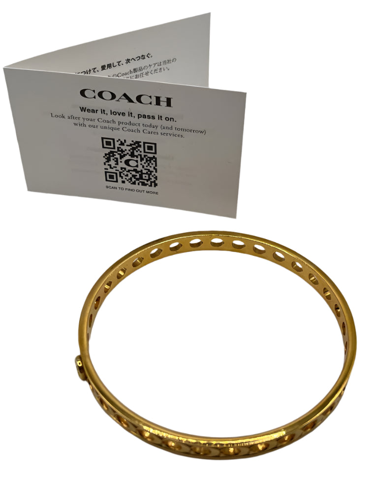 COACH Decorative Gold Bangle