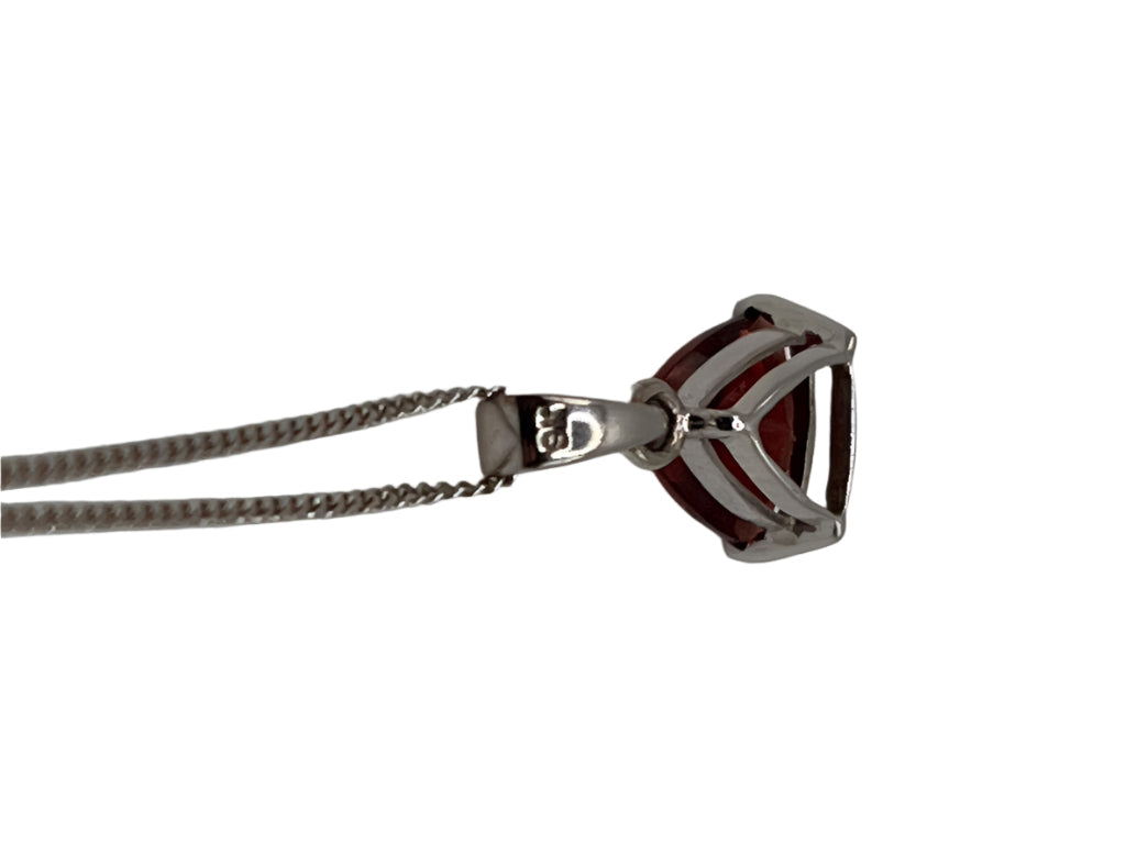 9ct White Gold & Garnet Necklace