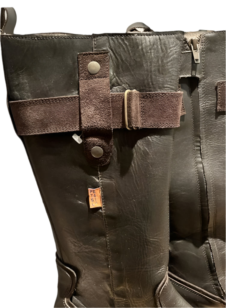 Petasil Brown Leather Boots - Suede Strap
