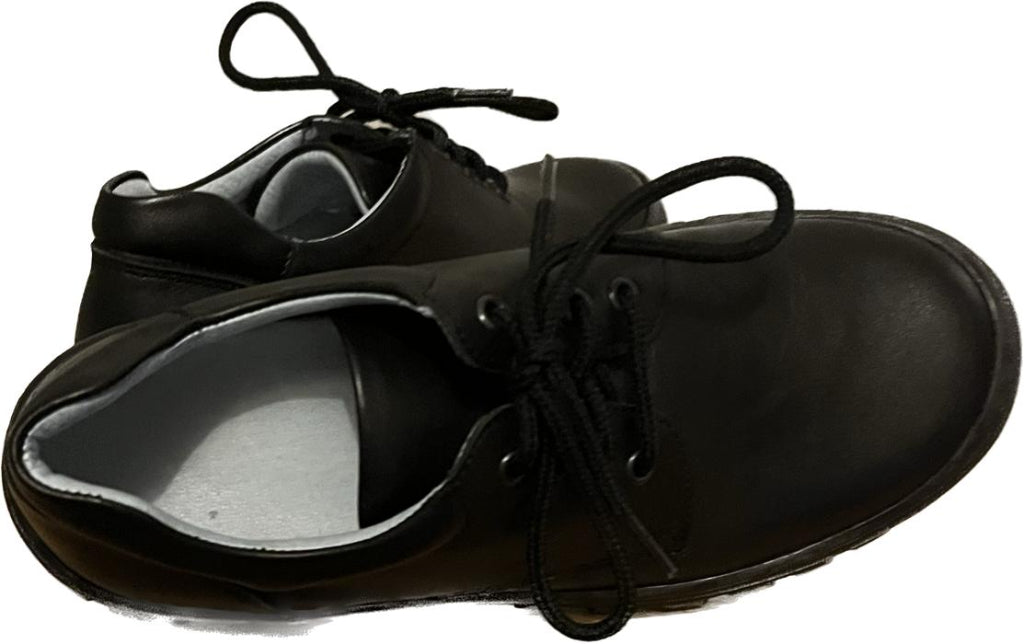PETASIL Boys Black Leather Shoes - UK 1