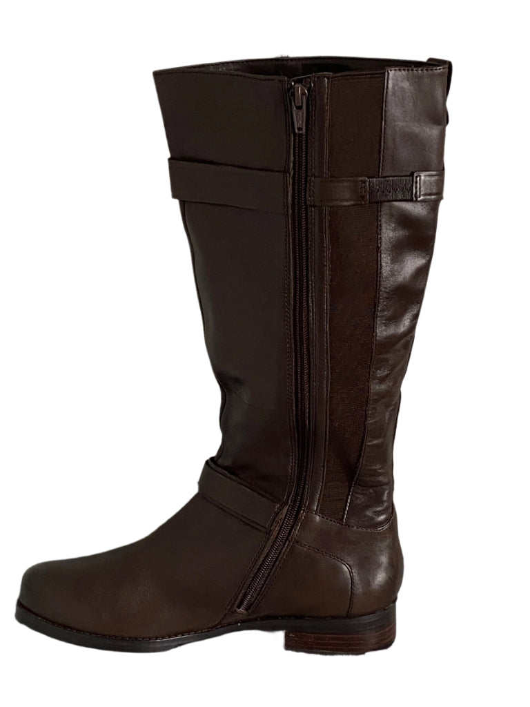 M & S Brown Leather Boots - UK7.5 - Zip