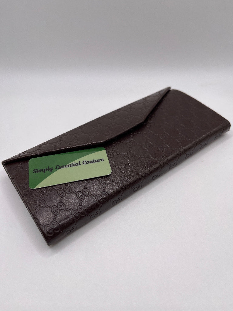 Gucci GG0003S Sunglasses - Case Collapsed
