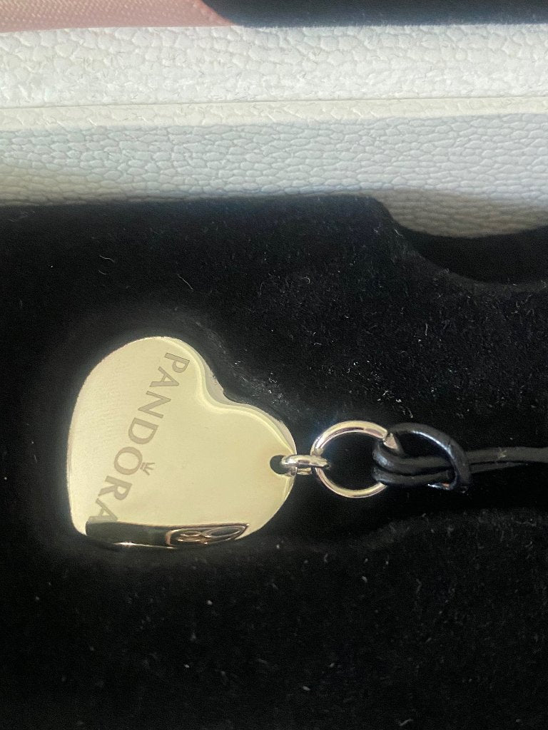 PANDORA Clasp Opener