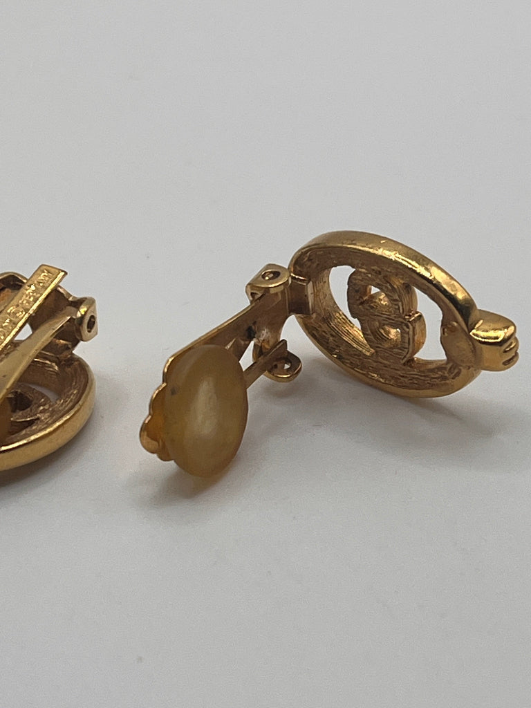 CHRISTIAN DIOR Gold Clip-On Earrings