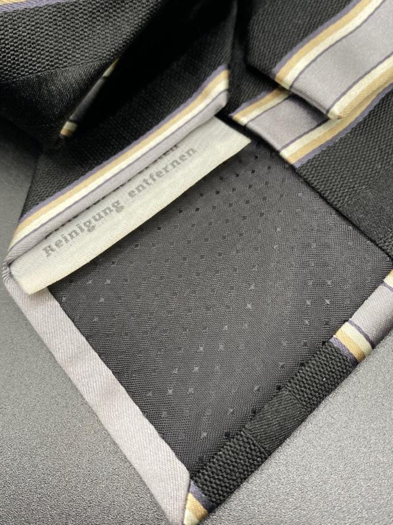 Jan Paulsen Black/Silver 100% Silk Tie
