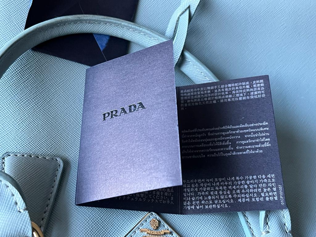 PRADA Authenticity Certificate
