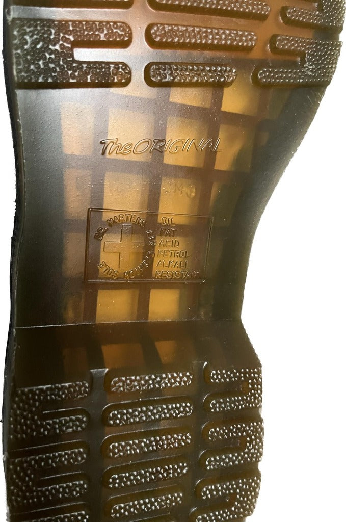 DR MARTEN Black Boots - UK 8- Sole