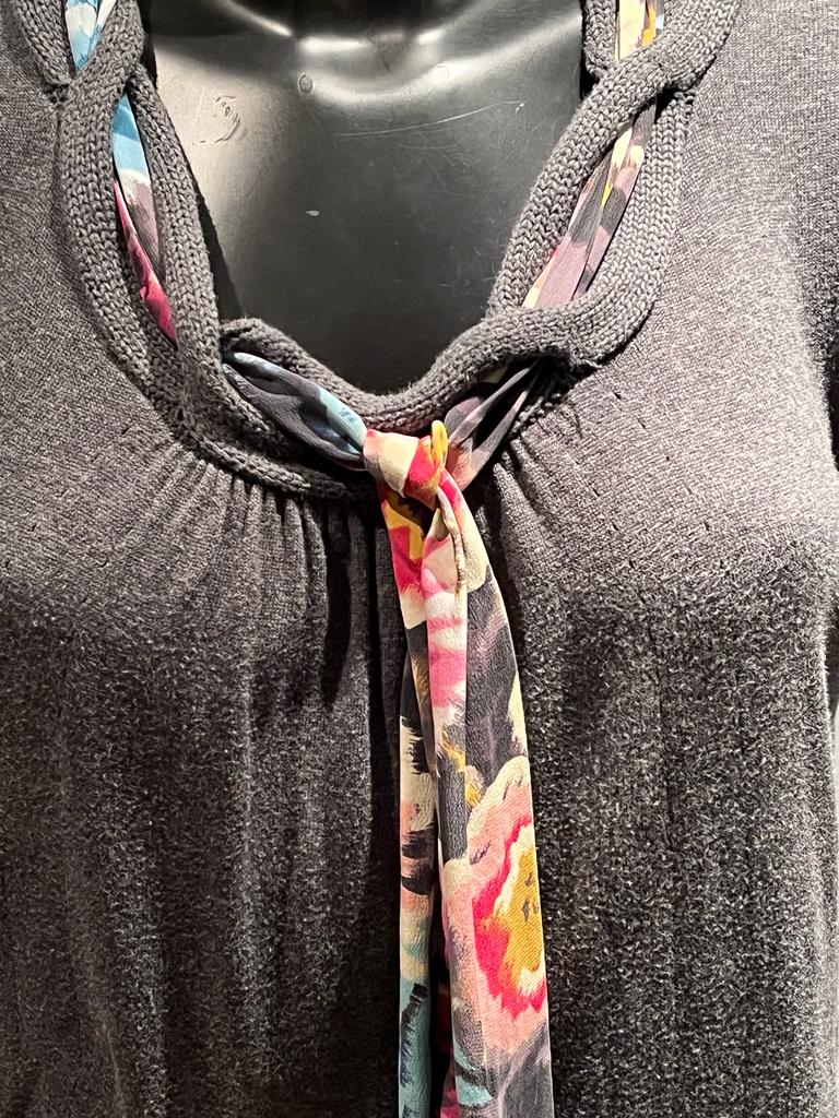 Ted Baker Grey Knitted Top - Size UK10