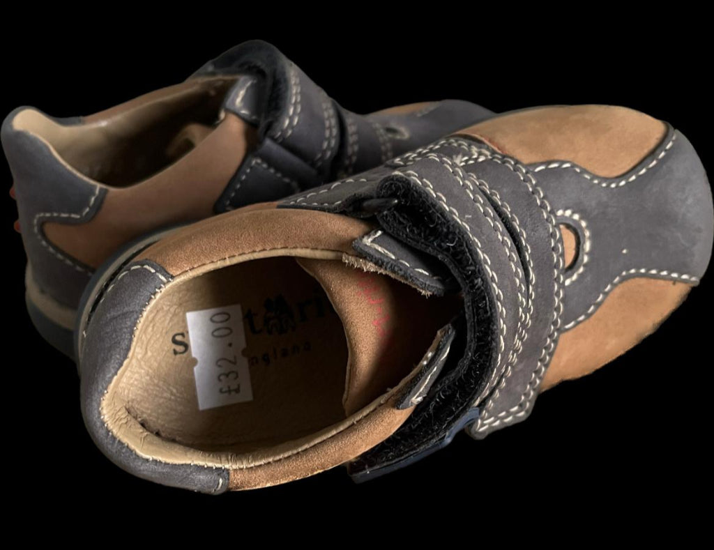 START-RITE CHEEKY Shoes - UK4E