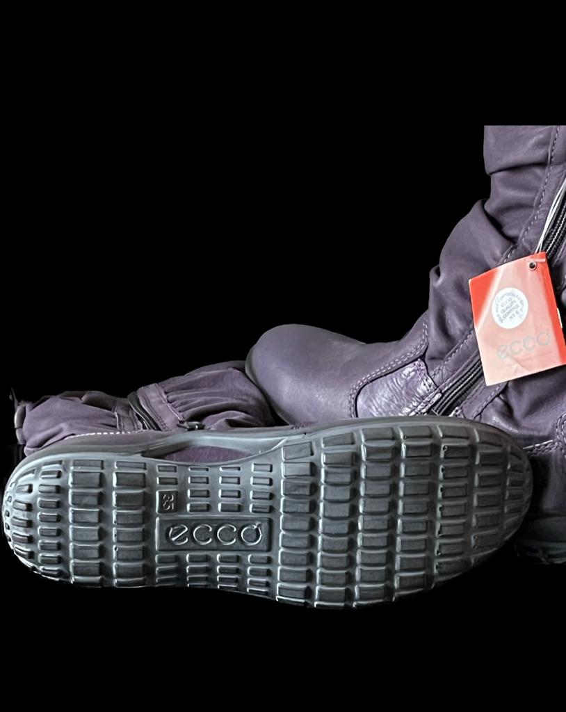 Ecco Childrens Leather Boots Purple Size EU 35 UK 2.5 - Brand New in Box