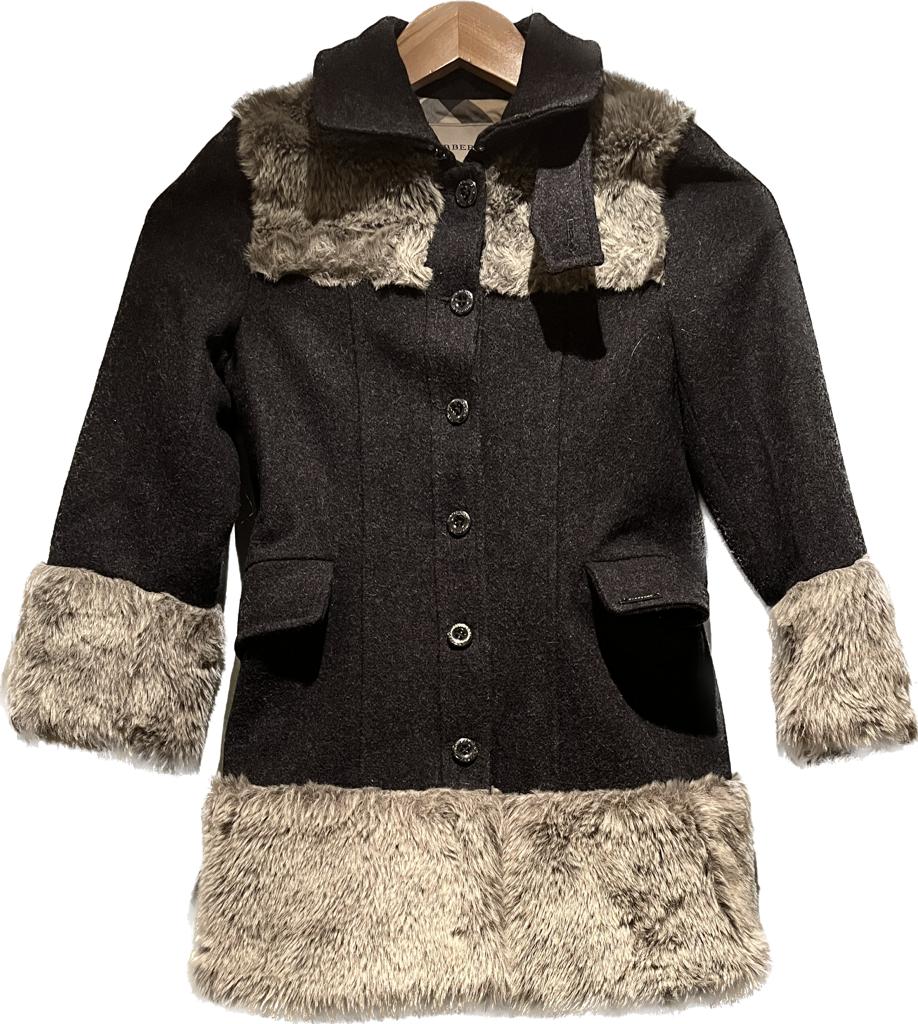 Burberry Girls Coat  Age 8yrs - Pre-loved in Fabulous Condition