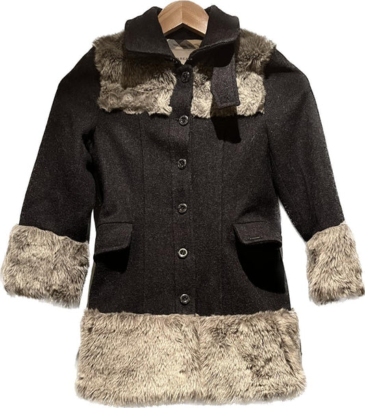 Burberry Girls Coat  Age 8yrs - Pre-loved in Fabulous Condition