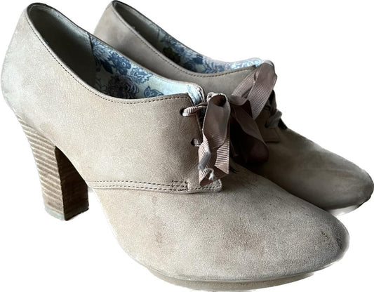 Clarks Grey Cashmere Bow Shoes - UK5