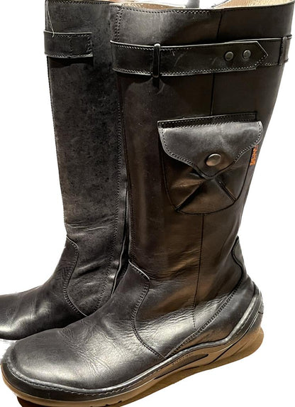 Petasil Black Leather Boots - Size UK6