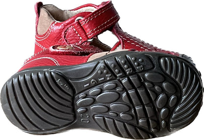 Primigi Boys Red Leather sandals, Size UK4 infant EU20 US6. NEW in Box