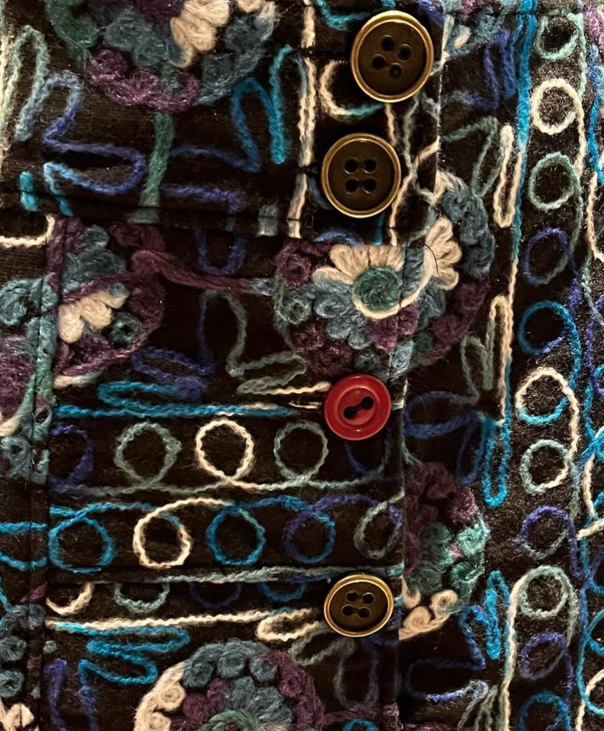 JOE BROWNS Button Feture