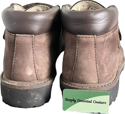 Timberland Brown Leather Boots- Size UK13 - Pre-loved in great condition