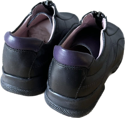 Start-rite Black Leather girls shoes, size UK9.5G.  NEW in Box