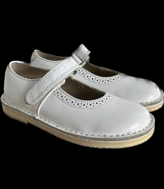 Start-Rite White Beth Leather Shoes size UK8.5E. NEW with Box