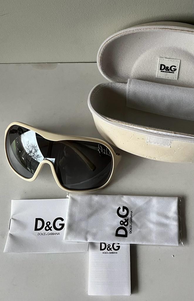 DOLCE & GABANNA White Sunglasses