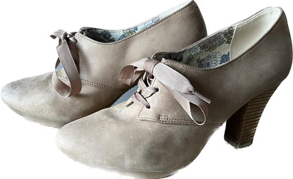 Clarks Grey Cashmere Bow Shoes - UK5