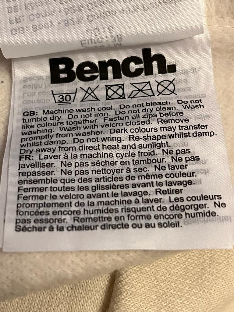 Bench Cream Hoodie Wash Label