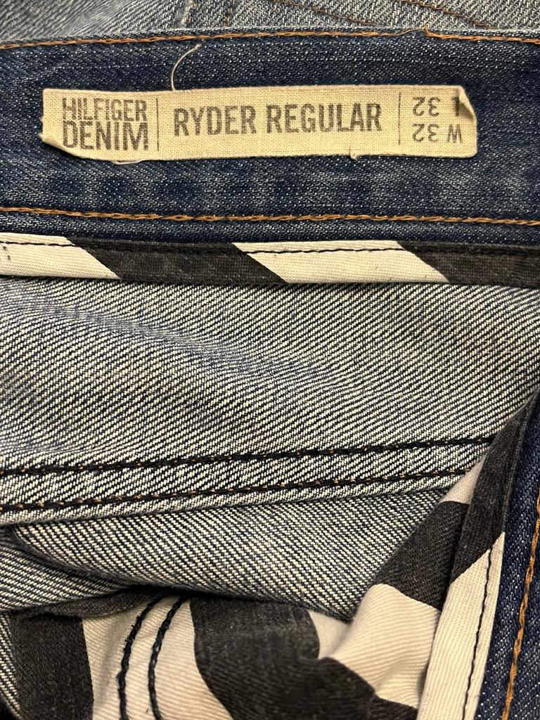 Hilfiger Blue Washed Jeans - W32 - Sizing
