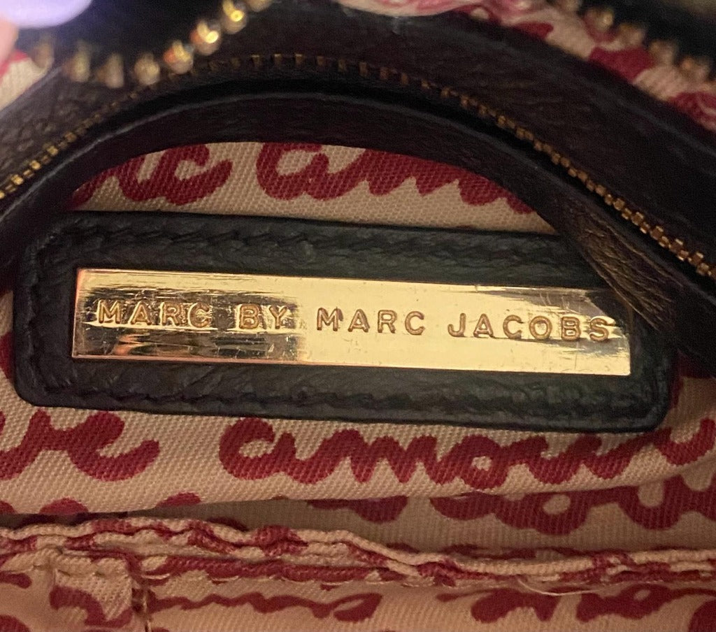 MARC JACOBS Black Leather Wristlet Bag