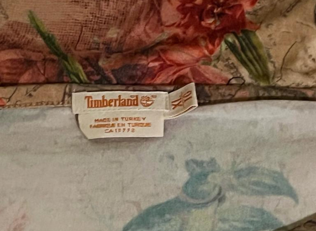 Timberland Floral T-shirt - Size Label