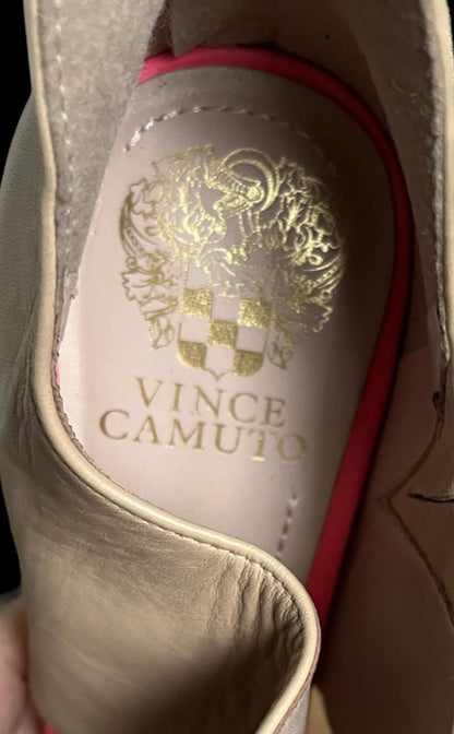 Vince Camuto Logo