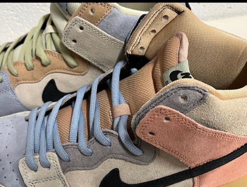Nike Sneakers - SB Dunk High Pro - Laces