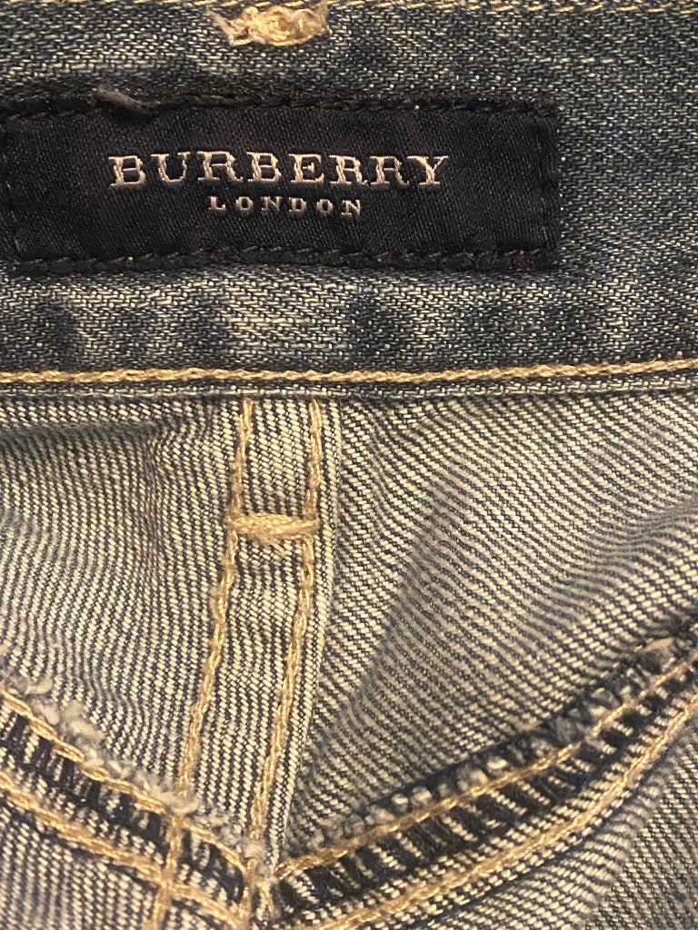 Vintage Styled Burberry Jeans - W34R - Inside Label