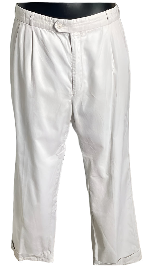 Burberrys Chino Trousers - W36 x L25 - Front