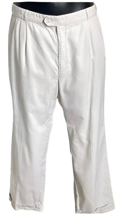 Burberrys Chino Trousers - W36 x L25 - Front