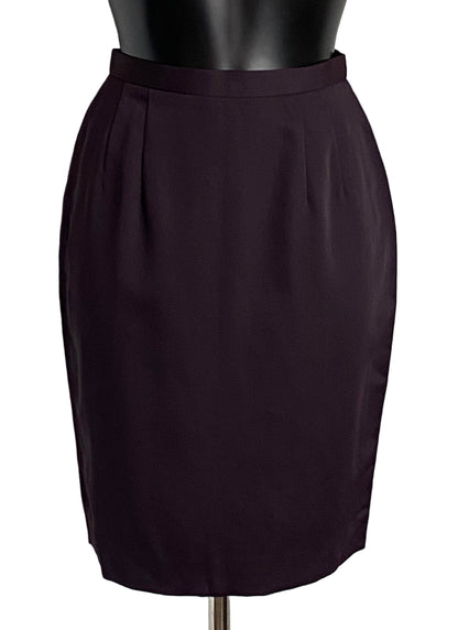 KENZO Burgundy skirt on a mannequin against a white background