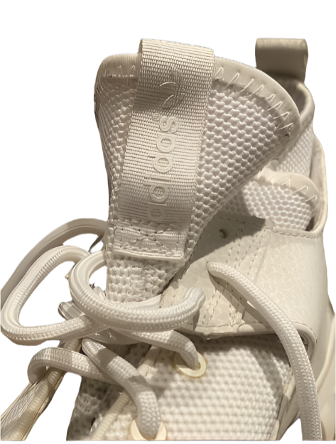 Adidas Tubular White  Trainers - size UK9.5 - Pre-loved