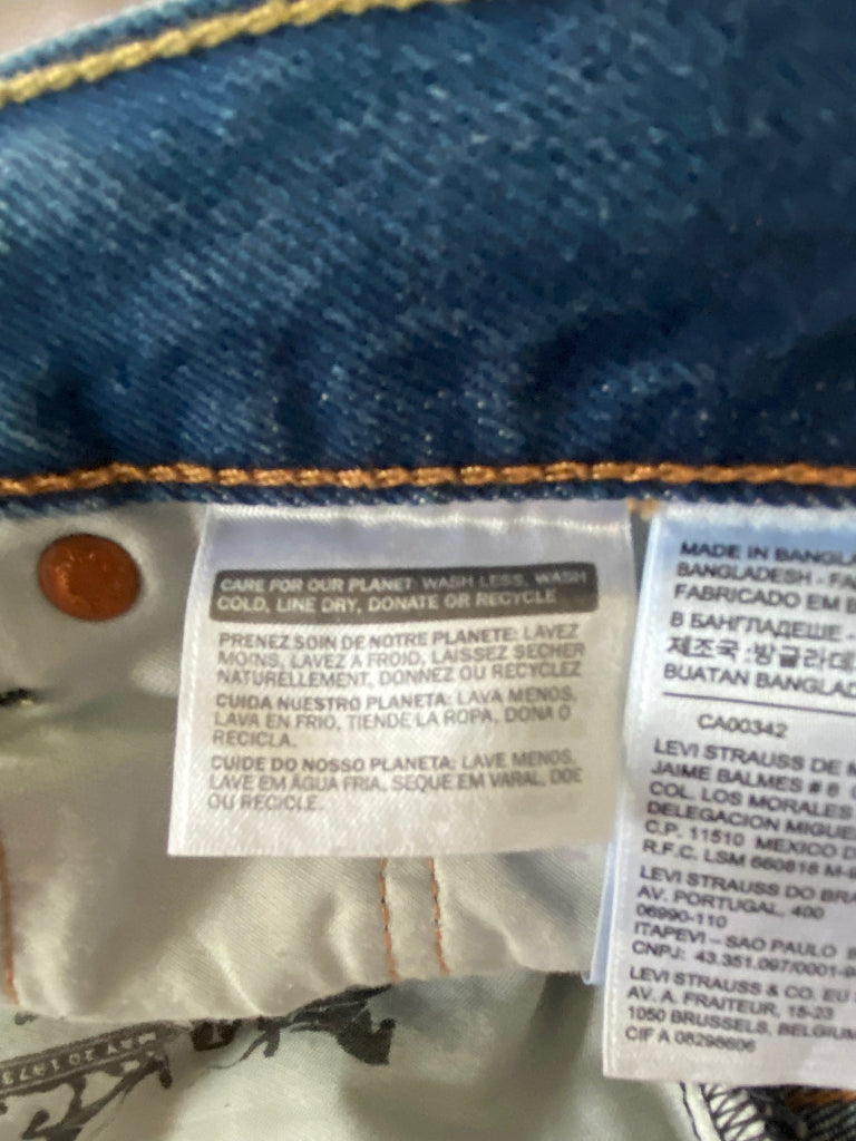 Levis 751 W34 x 32 - Pre-loved