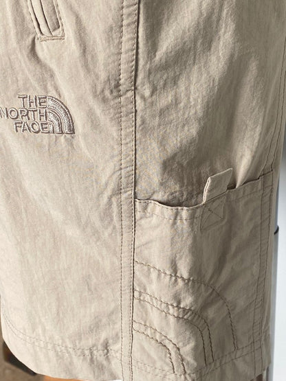 The North Face Shorts Size UK12 - Pre-loved