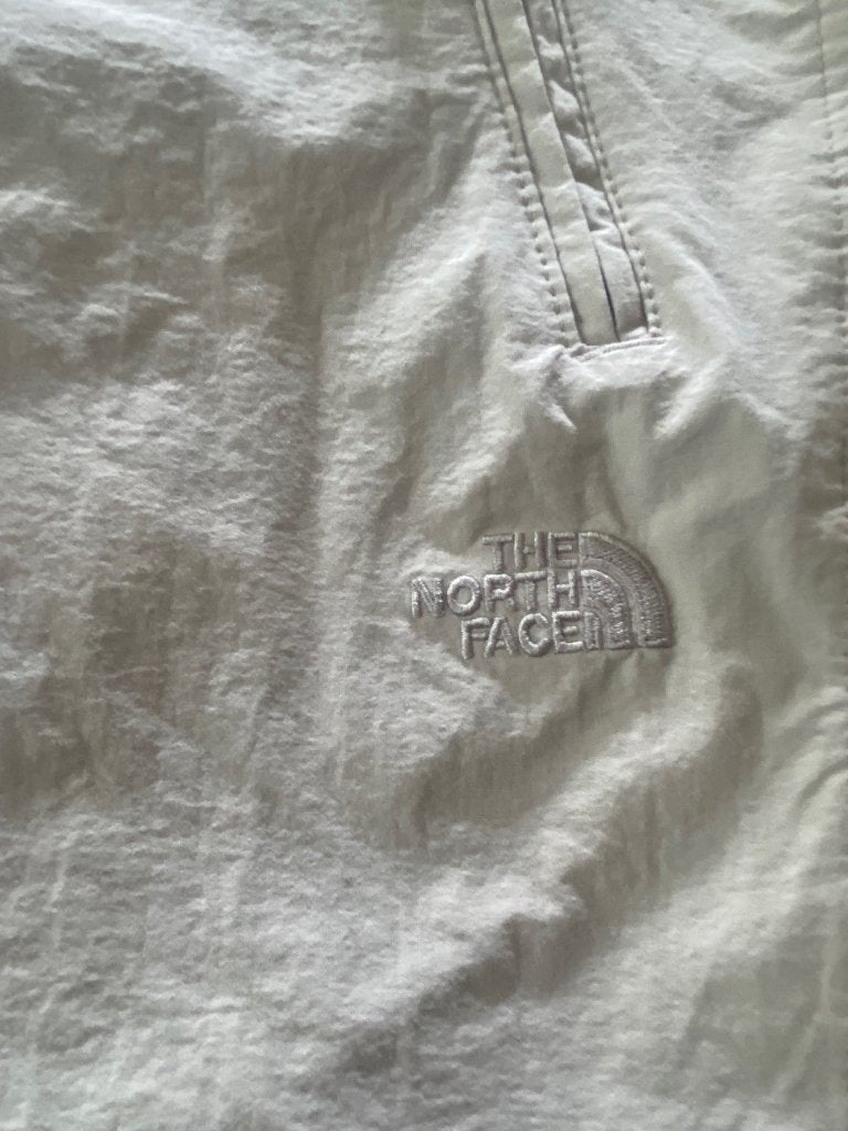 The North Face Shorts Size UK12 - Pre-loved