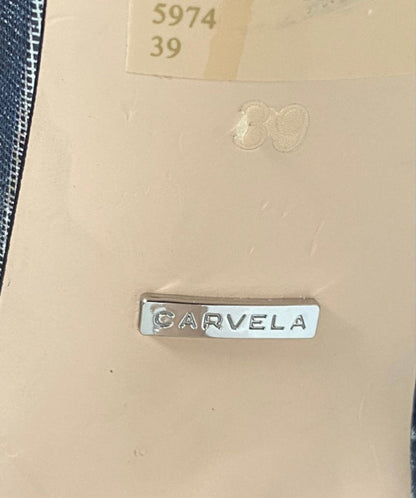 Carvela Metal Plaque Identifier