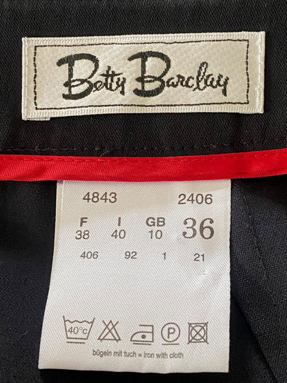 Vintage Betty Barclay Shorts Size UK10 - Pre-loved