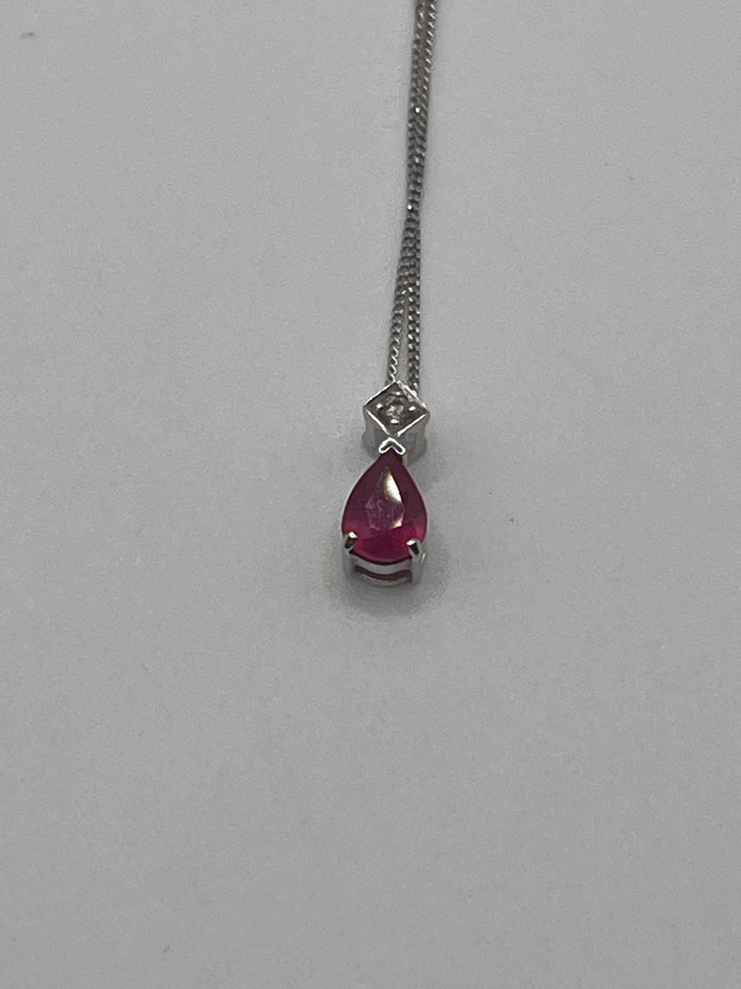LORDS JEWELS - 9ct White Gold & Red Stone Necklace - Inc. IGI Report