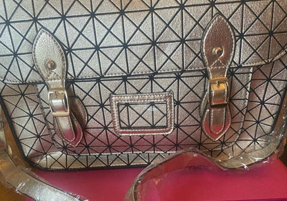 Anna Smith Satchel Gold Abstract Bag - Closure
