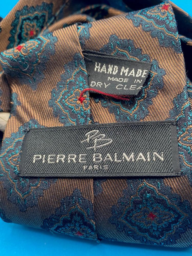 Pierre Balmain - Handmade 100% Silk Tie