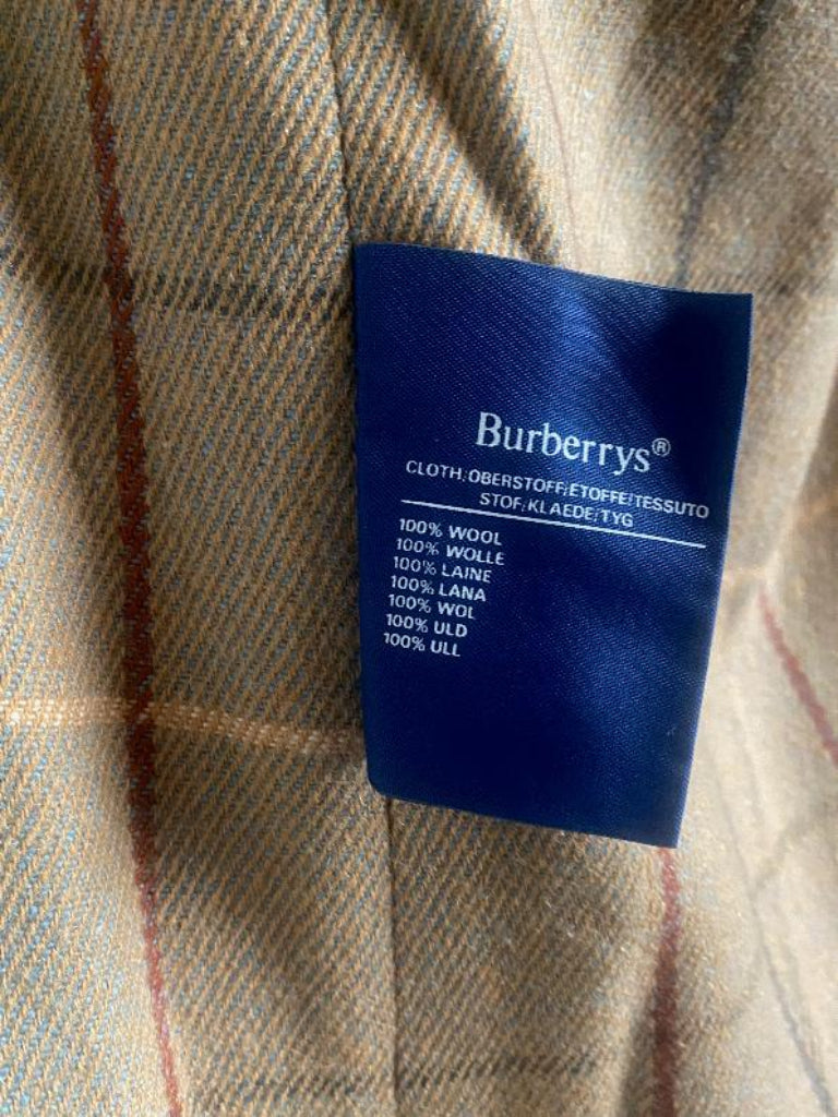 Burberrys' Material Composition 100% Wool
