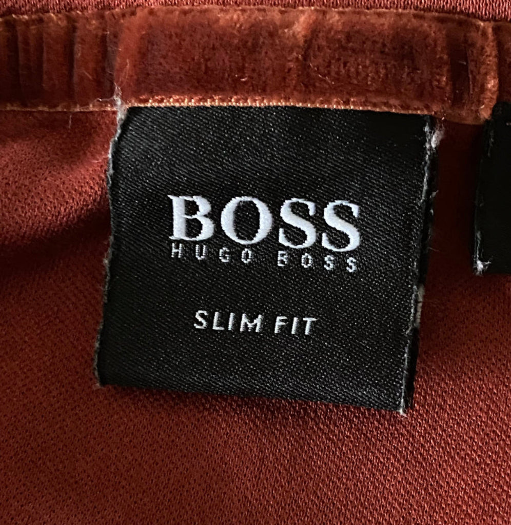 Hugo Boss Rust Coloured T-Shirt _ Label