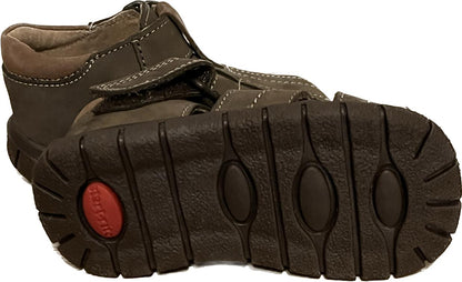Start-Rite Brown boys Weasel  Sandals size UK3.5F. NEW in Box