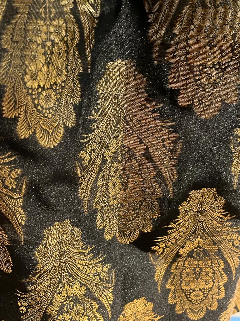 OASIS Black & Gold Dress - Pattern